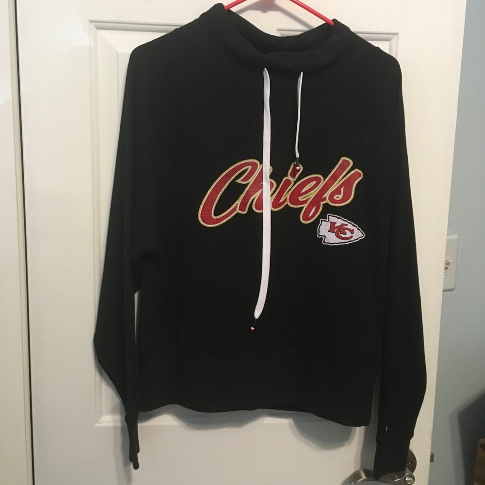 Tommy Hilfiger Woman’s Black Kansas City Chiefs thermal with face mask